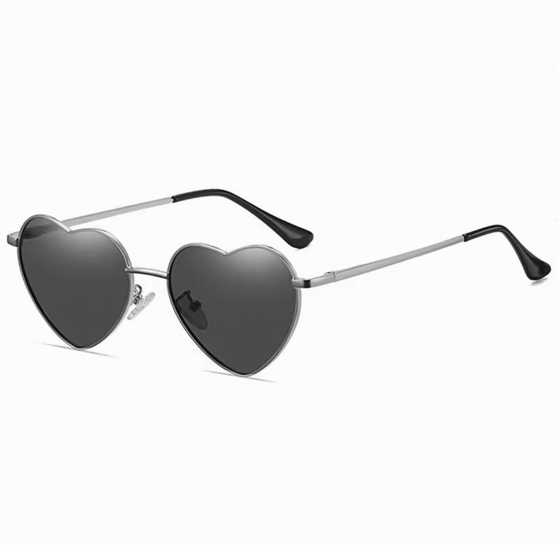 Sunglasses Lightweight Metal Heart Shape for Beach and Party