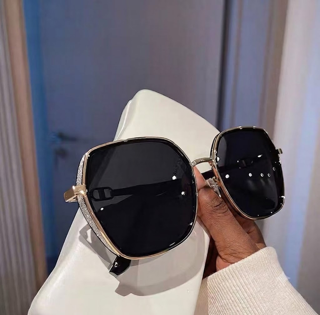Sunglasses | Luxury Metal Large Square Shades