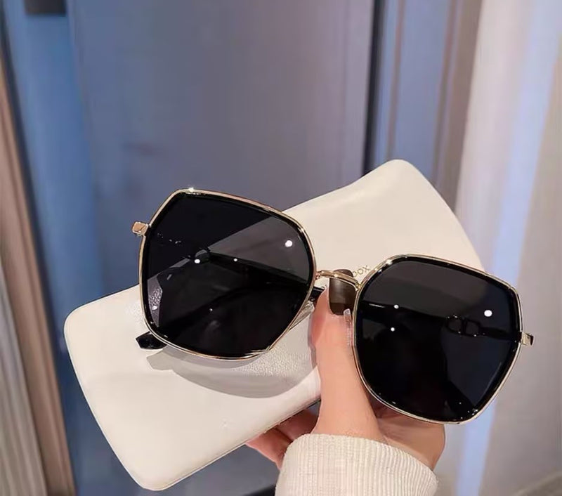Women’s Sunglasses｜Luxury Metal Large Square Shades